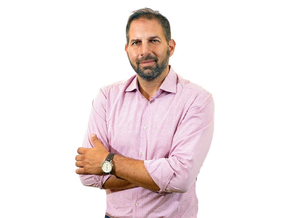 Νικόλαος Χαζιράκης